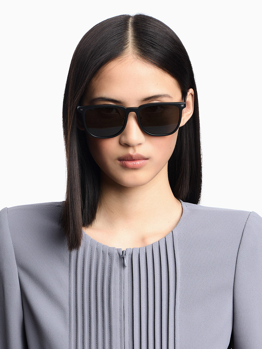 EMPORIO ARMANI EA4255D Essential Leisure -EMPORIO ARMANI Sunglasses- Optivision