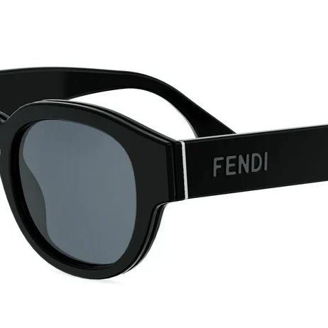 FENDI FE40182I