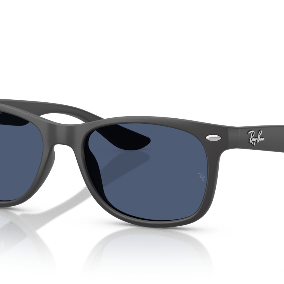 Ray-Ban Junior RJ9052S Junior New Wayfarer Square Sunglasses -RAY-BAN JUNIOR Sunglasseses Kids- Optivision