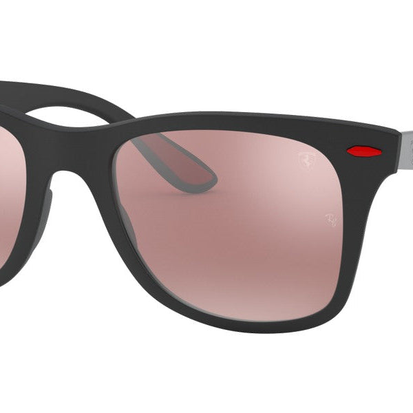 RAY-BAN RB4195M
