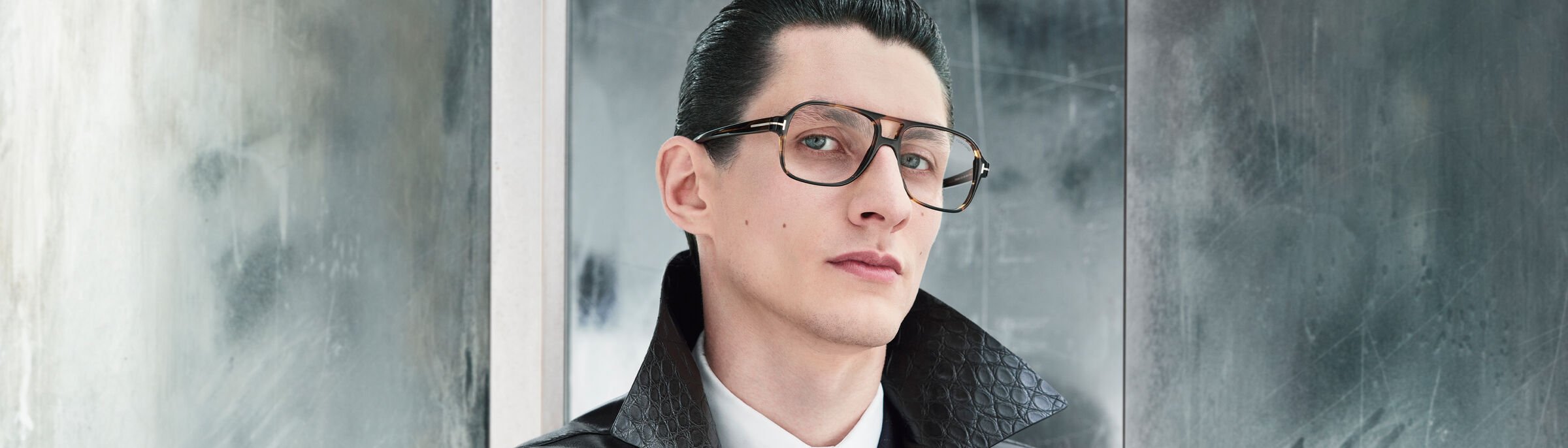 Tom Ford Prescription Glasses UAE: Blue Block Models & Buying Guide - Optivision