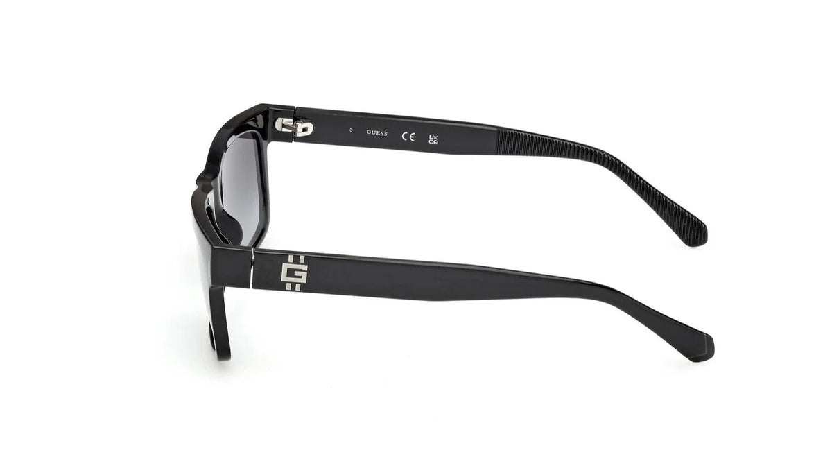 GUESS GU00221 -GUESS Sunglasses- Optivision