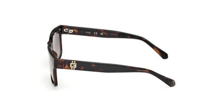 GUESS GU00221 -GUESS Sunglasses- Optivision